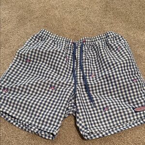 VINEYARD VINES Gingham Chappy Swim Trunks American Whale Size Medium READ!!